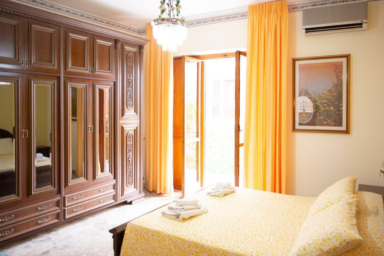 Villa Franca Mini Appartamenti Бишелье Экстерьер фото